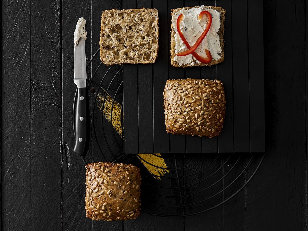 Sonnenblumkernbrötchen